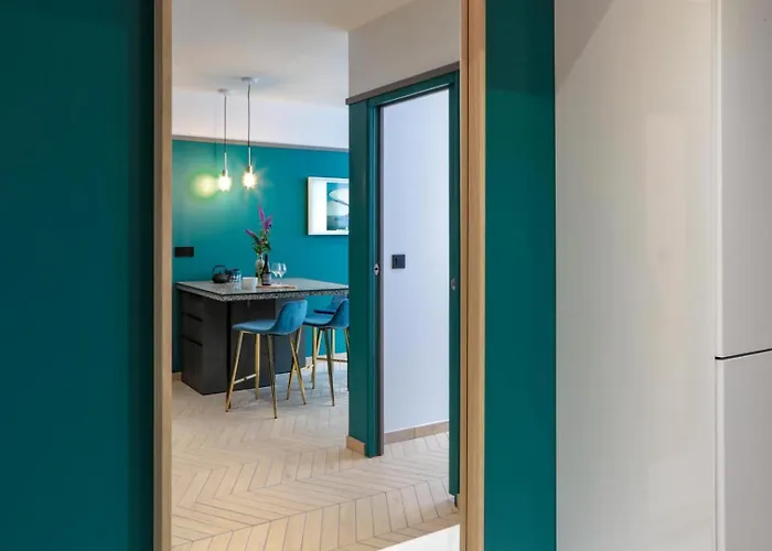 Astoria 艾克斯莱班