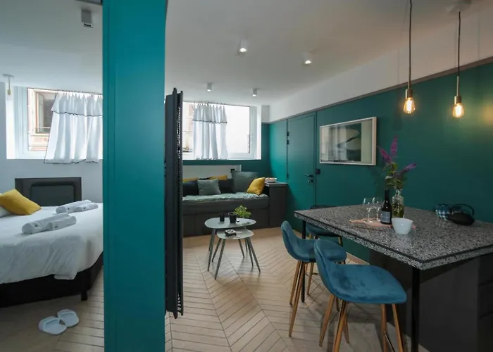 Astoria 艾克斯莱班